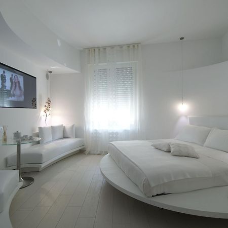 Aparthotel Duomo Мілан Екстер'єр фото